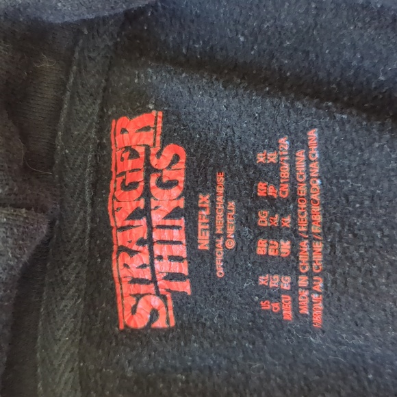 Stranger Things Sweatshirt Hoodie Size XL X-large - Picture 6 of 6